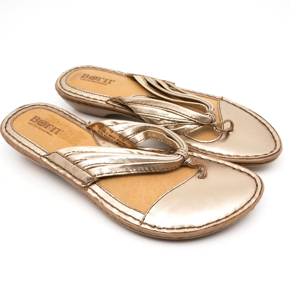 Born Gold Metallic Leather Flip Flop Sandals SIZE 6